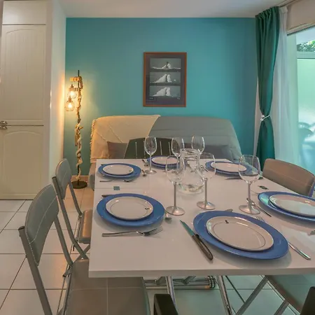 Très - Résidence Privée Avec Piscine -50m De La